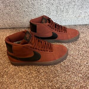 Nike Red and Black Sneakers Classic Design